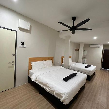 Homestay Suria Kuala Kangsar Bagian luar foto